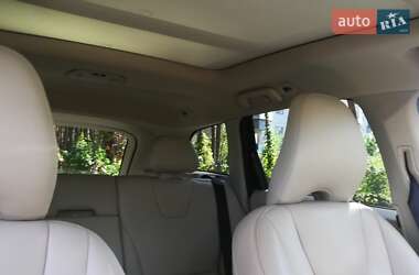 Внедорожник / Кроссовер Volvo XC60 2015 в 