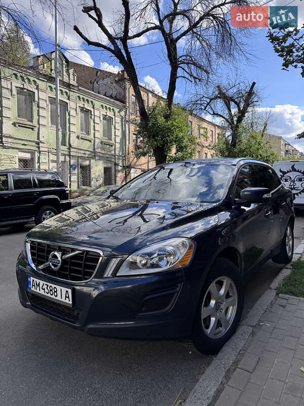 Volvo XC60 2012