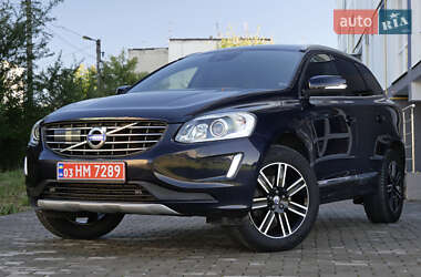 Внедорожник / Кроссовер Volvo XC60 2017 в 