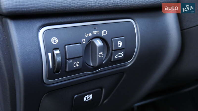 Внедорожник / Кроссовер Volvo XC60 2017 в Львове фото 38 Внедорожник / Кроссовер Volvo XC60 2017 в Львове