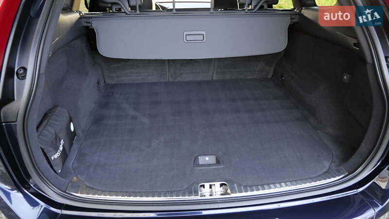 Внедорожник / Кроссовер Volvo XC60 2017 в Львове фото 64 Внедорожник / Кроссовер Volvo XC60 2017 в Львове