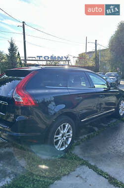 Внедорожник / Кроссовер Volvo XC60 2015 в 