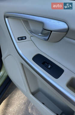 Внедорожник / Кроссовер Volvo XC60 2008 в 