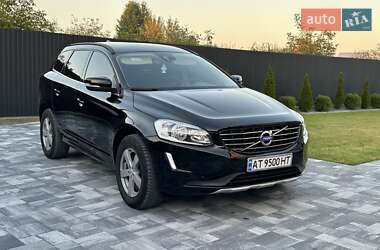 Внедорожник / Кроссовер Volvo XC60 2016 в 