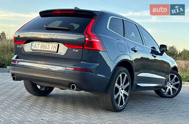 Внедорожник / Кроссовер Volvo XC60 2020 в 