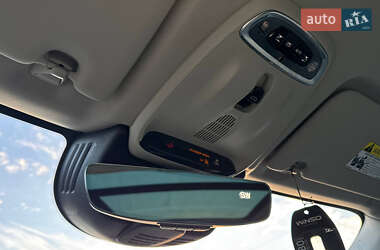 Внедорожник / Кроссовер Volvo XC60 2020 в 