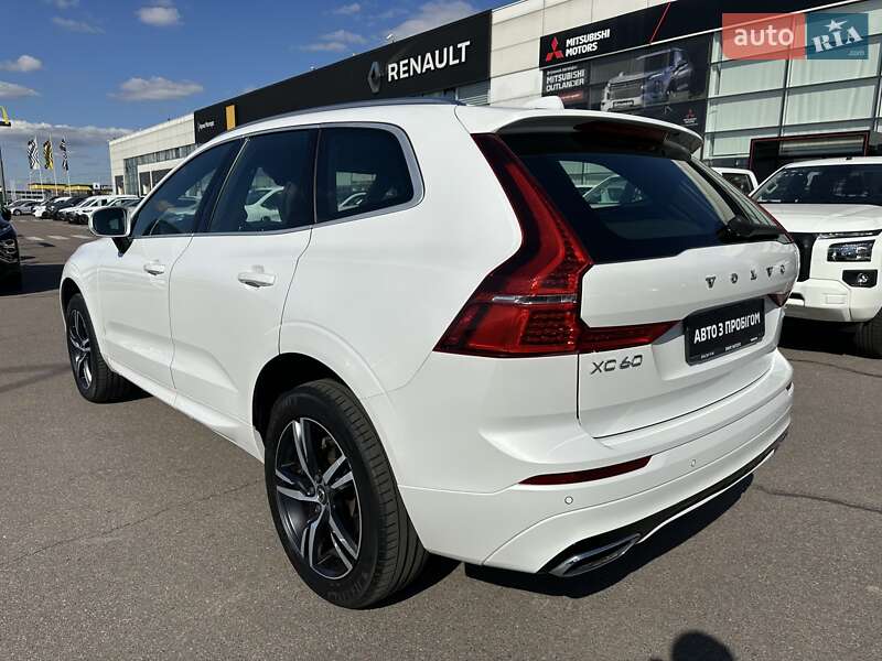 Внедорожник / Кроссовер Volvo XC60 2018 в Киеве