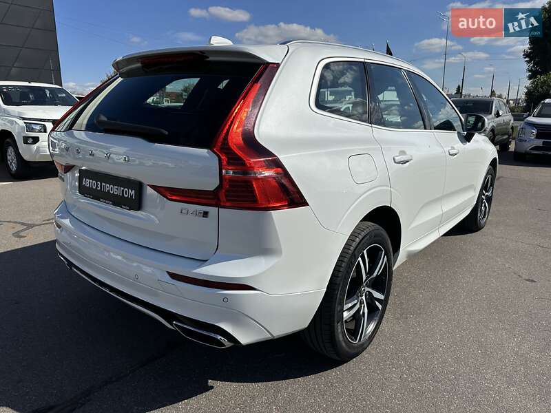 Внедорожник / Кроссовер Volvo XC60 2018 в Киеве