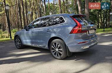 Внедорожник / Кроссовер Volvo XC60 2021 в 