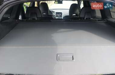 Внедорожник / Кроссовер Volvo XC60 2016 в 
