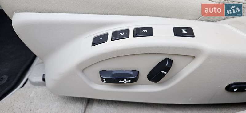 Внедорожник / Кроссовер Volvo XC60 2014 в Одессе
