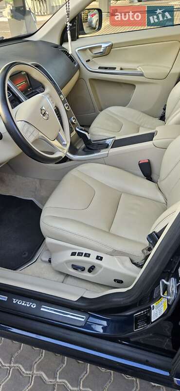 Внедорожник / Кроссовер Volvo XC60 2014 в Одессе