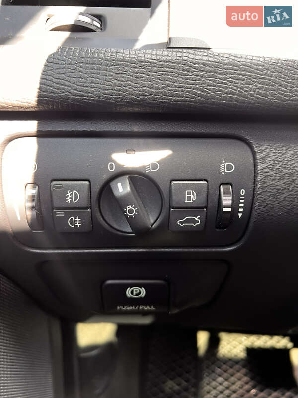 Внедорожник / Кроссовер Volvo XC60 2009 в Житомире