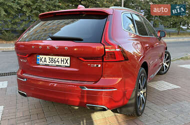 Внедорожник / Кроссовер Volvo XC60 2018 в 