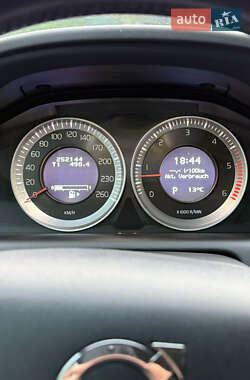 Внедорожник / Кроссовер Volvo XC60 2011 в 