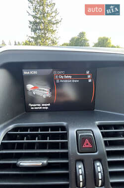 Внедорожник / Кроссовер Volvo XC60 2011 в 