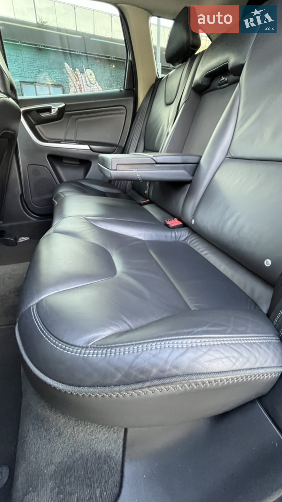 Volvo XC60 2011 VIN YV1DZ8256C2248916 фото оголошення 22 з 24