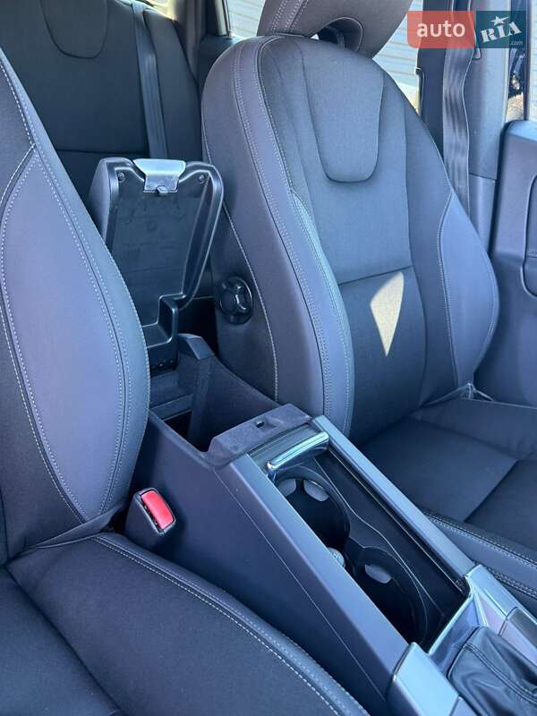 Внедорожник / Кроссовер Volvo XC60 2013 в Киеве фото 13 Внедорожник / Кроссовер Volvo XC60 2013 в Киеве