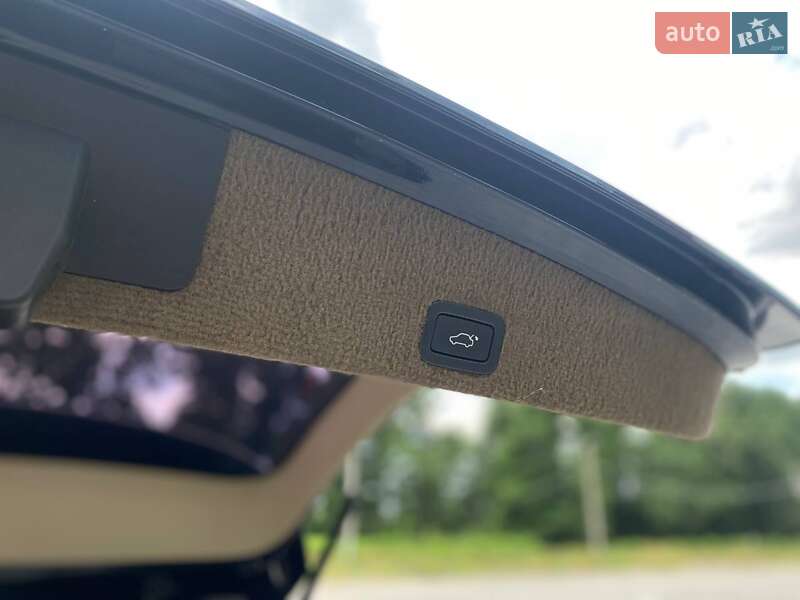Внедорожник / Кроссовер Volvo XC60 2011 в Киеве