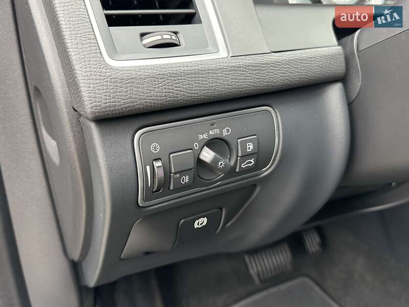 Внедорожник / Кроссовер Volvo XC60 2016 в Луцке