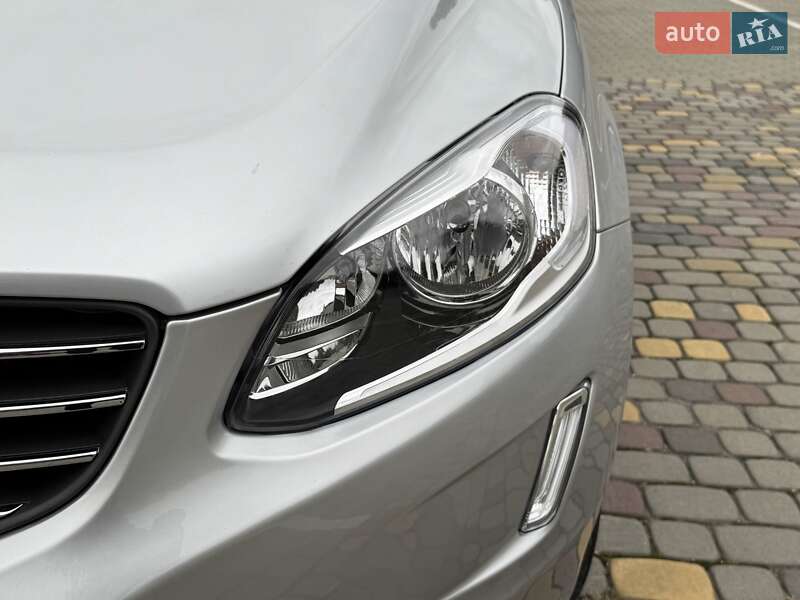 Внедорожник / Кроссовер Volvo XC60 2016 в Луцке