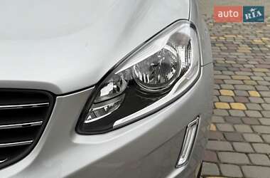 Внедорожник / Кроссовер Volvo XC60 2016 в 
