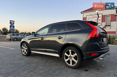 Внедорожник / Кроссовер Volvo XC60 2010 в 