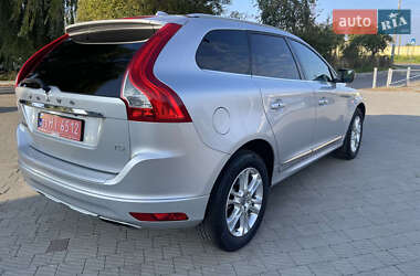 Внедорожник / Кроссовер Volvo XC60 2013 в 