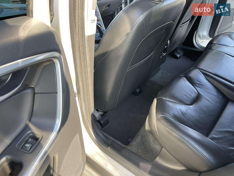 Внедорожник / Кроссовер Volvo XC60 2013 в Владимире фото 12 Внедорожник / Кроссовер Volvo XC60 2013 в Владимире