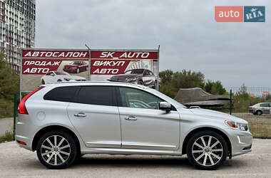 Внедорожник / Кроссовер Volvo XC60 2015 в 