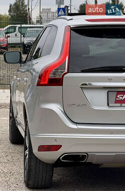 Внедорожник / Кроссовер Volvo XC60 2015 в 