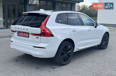 Внедорожник / Кроссовер Volvo XC60 2022 в 