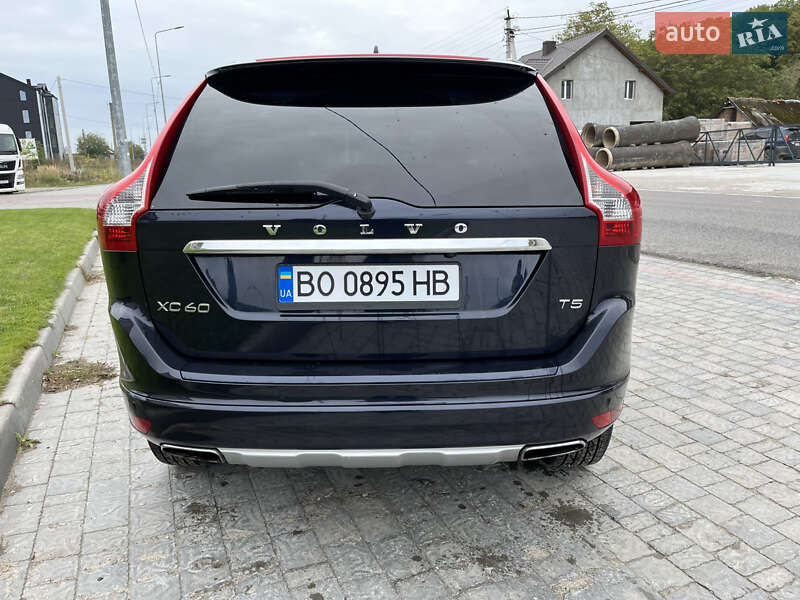 Внедорожник / Кроссовер Volvo XC60 2015 в Теребовле