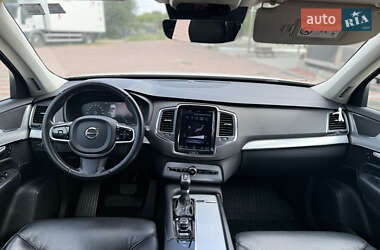 Внедорожник / Кроссовер Volvo XC60 2015 в 