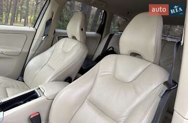 Внедорожник / Кроссовер Volvo XC60 2012 в 