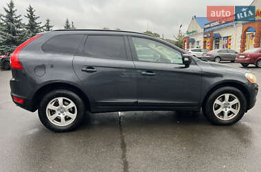 Внедорожник / Кроссовер Volvo XC60 2012 в 