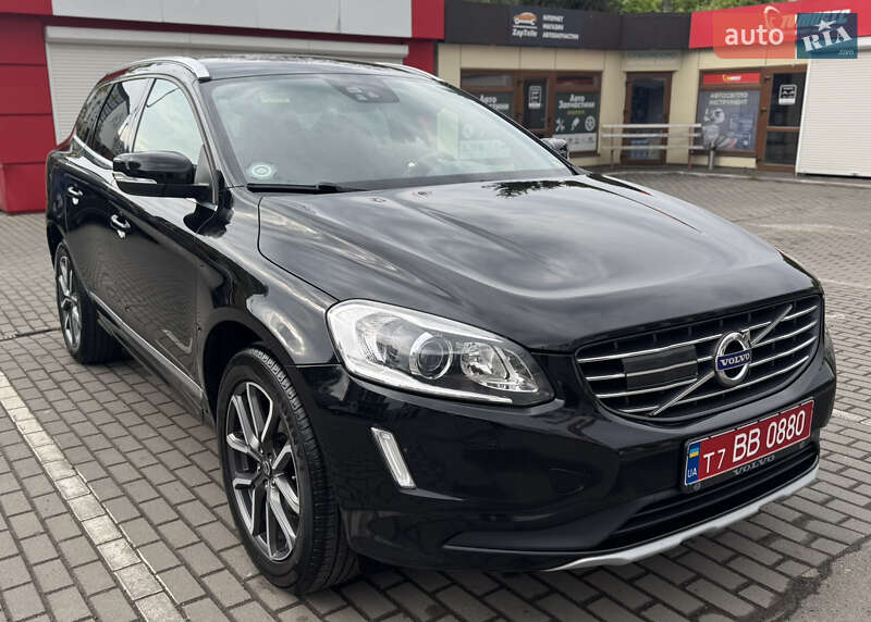 Внедорожник / Кроссовер Volvo XC60 2016 в Луцке