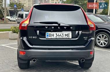 Внедорожник / Кроссовер Volvo XC60 2009 в 