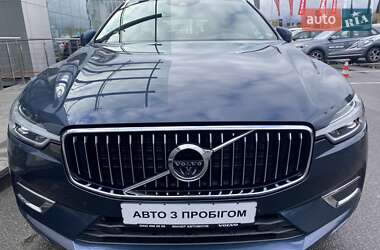 Внедорожник / Кроссовер Volvo XC60 2018 в 