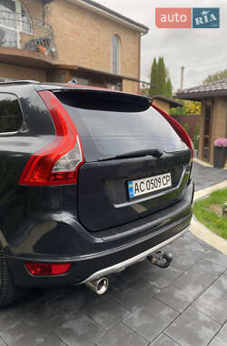 Внедорожник / Кроссовер Volvo XC60 2009 в 