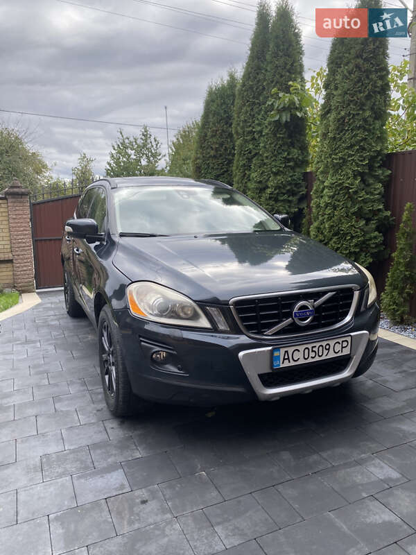 Внедорожник / Кроссовер Volvo XC60 2009 в Луцке