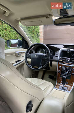 Внедорожник / Кроссовер Volvo XC60 2009 в 