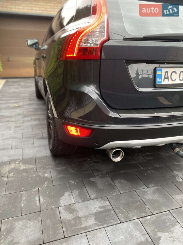 Внедорожник / Кроссовер Volvo XC60 2009 в Луцке