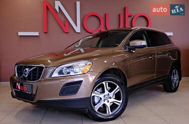 Внедорожник / Кроссовер Volvo XC60 2012 в 