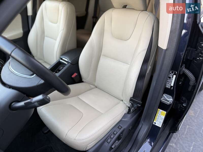 Внедорожник / Кроссовер Volvo XC60 2016 в Львове