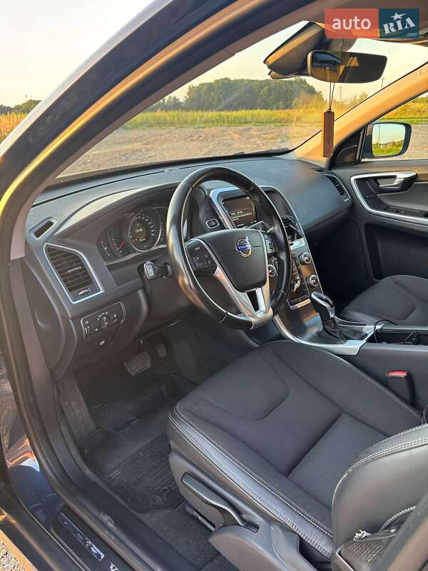 Внедорожник / Кроссовер Volvo XC60 2015 в Виннице фото 3 Внедорожник / Кроссовер Volvo XC60 2015 в Виннице