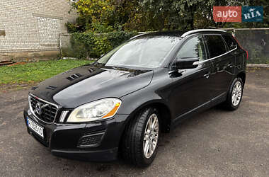Внедорожник / Кроссовер Volvo XC60 2011 в 