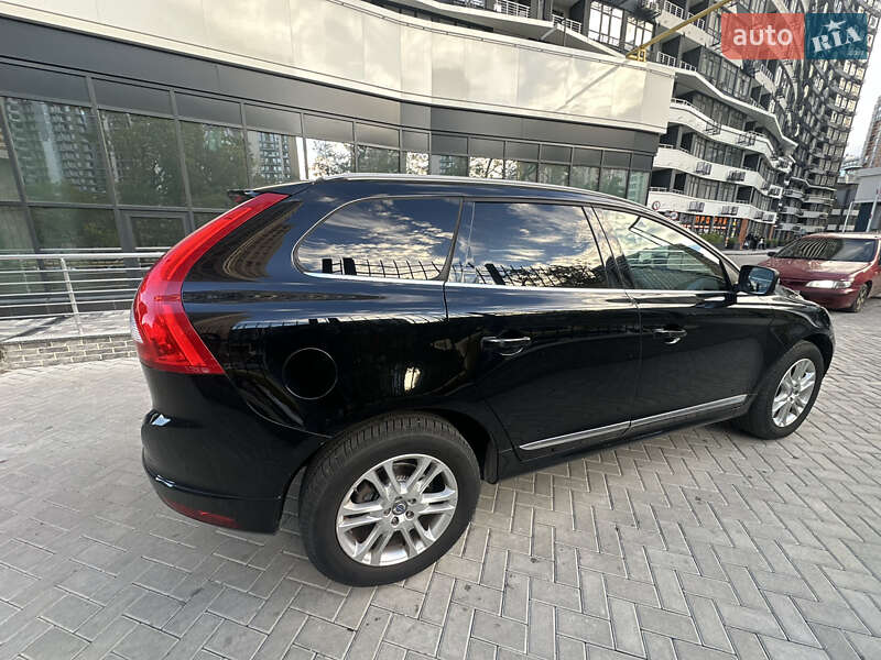 Позашляховик / Кросовер Volvo XC60 2015 в Одесі фото 5 Позашляховик / Кросовер Volvo XC60 2015 в Одесі