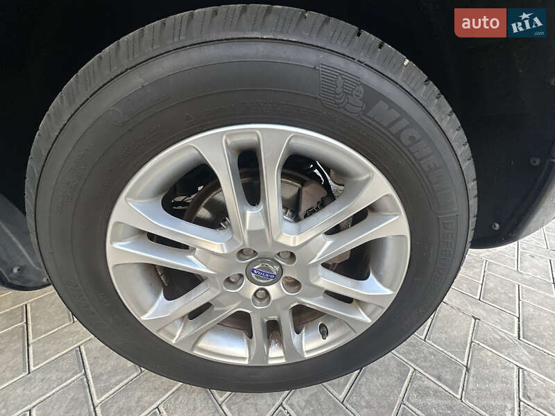 Позашляховик / Кросовер Volvo XC60 2015 в Одесі фото 18 Позашляховик / Кросовер Volvo XC60 2015 в Одесі