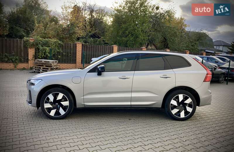 Позашляховик / Кросовер Volvo XC60 2023 в Києві